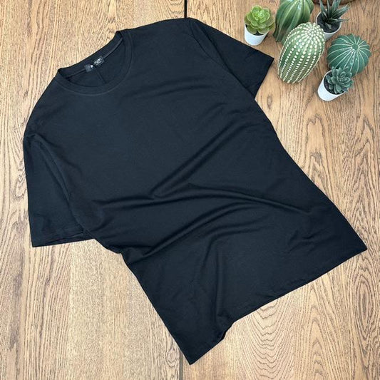 T-SHIRT BASIC