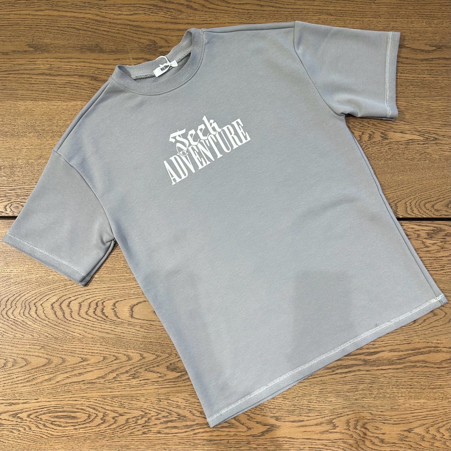 FELPA CON LE MANICHE CORTE